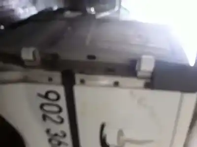 Veículo de Sucata renault trafic combi (ab 4.01) 1.9 diesel do ano 2004 alimentado f9q760