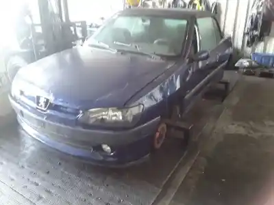 Véhicule à la ferraille PEUGEOT 306 CABRIOLET (S2) 2.0 CAT de l'année 1998 alimenté RFVXU10J4R