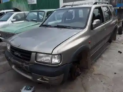Scrapping Vehicle OPEL FRONTERA B 2.2 16V DTI of the year 2000 powered X22DTH