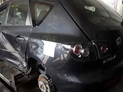 Veículo de Sucata mazda 3 berlina (bk) 1.6 cd diesel cat do ano 2006 alimentado y6