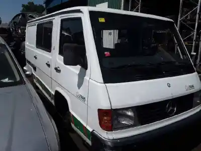 Scrapping Vehicle mercedes-benz mb 120 d 2.4 of the year 1994 powered 616963