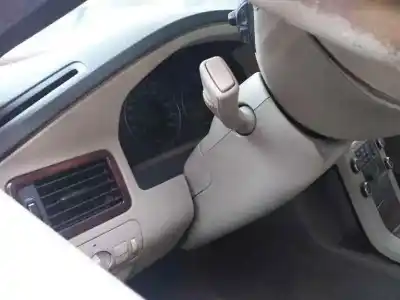 Veículo de Sucata volvo v70 familiar 2.0 diesel cat do ano 2008 alimentado d4204t