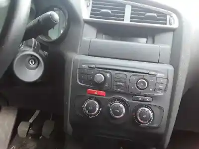 Veicolo di demolizione citroen c4 ii (nc_) 1.6 bluehdi 100 dell'anno 2016 alimentato bhy