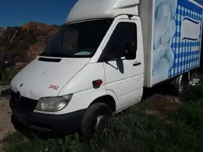 Hurda Aracı MERCEDES-BENZ SPRINTER CHASIS-CABINA 411CDI Yılın 2002 güçlü 611981