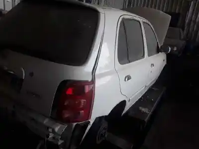 Veículo de Sucata nissan micra (k11) básico (k11) do ano 2001 alimentado cg10de
