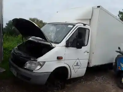Hurda Aracı MERCEDES-BENZ SPRINTER CHASIS-CABINA 411CDI Yılın 2001 güçlü 611981