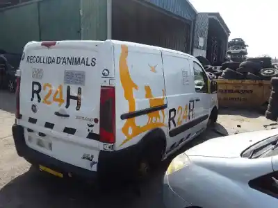 Veículo de Sucata fiat scudo combi (272) l1h1 120 multijet (5 pl.) do ano 2013 alimentado rh02