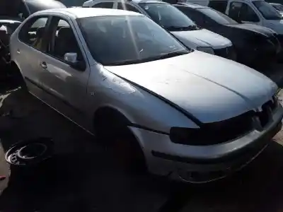 Scrapping Vehicle seat leon (1m1) 1.6 of the year 2000 powered akl