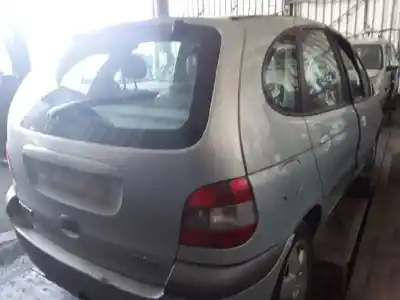 Здавання транспортного засобу renault scenic (ja..) 1.9 dci authentique року 2003 потужний f9q732