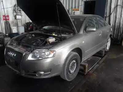 Veículo de Sucata AUDI A4 BERLINA (8E) 2.0 TDI 16V (103kW) do ano 2005 alimentado BPW