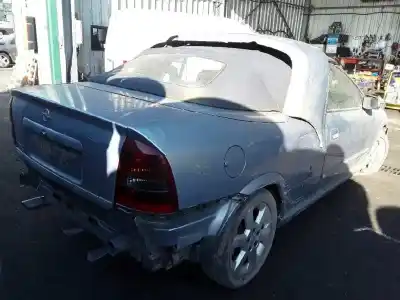 Sloopvoertuig OPEL ASTRA G CABRIO 1.8 16V 125 CV / 92 KW van het jaar 2001 aangedreven Z18XE