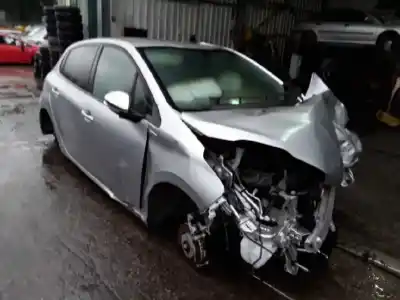 Veículo de Sucata peugeot 208 i (ca_, cc_) 1.2 vti 82 do ano 2018 alimentado hm05