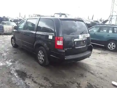 Vehicul casat chrysler grand voyager lx al anului 2010 alimentat ens