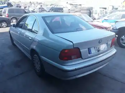 Veículo de Sucata bmw serie 5 touring (e39) 525i do ano 1998 alimentado 256s3