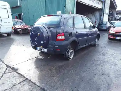 Scrapping Vehicle renault scenic rx4 (ja0) 2.0 16v dynamique of the year 2000 powered f4r744