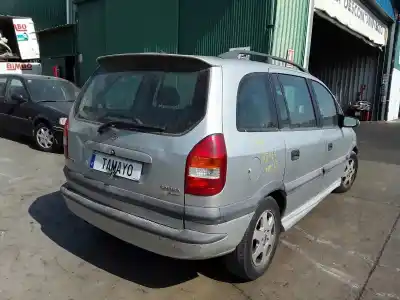 Vehicul casat opel zafira a monospace (t98) 1.8 16v (f75) al anului 1999 alimentat xi8xe1