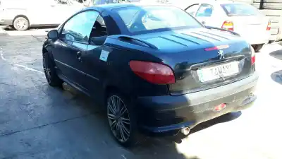 Veículo de Sucata peugeot 206 cc cc do ano 2001 alimentado nfu