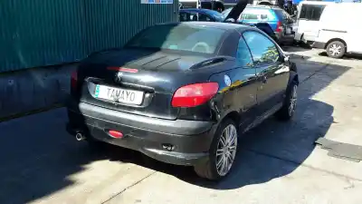 Veículo de Sucata peugeot 206 cc cc do ano 2001 alimentado nfu