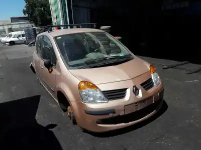 Veículo de Sucata renault modus 1.5 dci diesel do ano 2005 alimentado k9k750