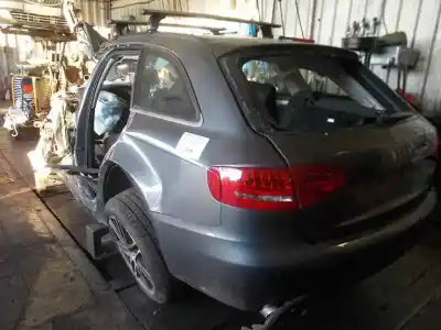 Scrapping Vehicle audi a4 avant (8k5) (2008) 2.0 16v tdi of the year 2011 powered 