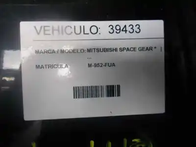 Veículo de Sucata mitsubishi space gear 2500 glx 4x4 td do ano 1994 alimentado 4m40