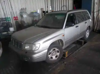 Veicolo di demolizione subaru forester s10 (sf) 2.0 cat dell'anno 2001 alimentato ej20