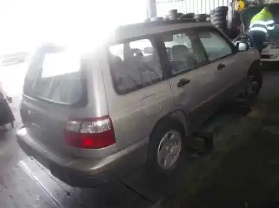 Veicolo di demolizione subaru forester s10 (sf) 2.0 cat dell'anno 2001 alimentato ej20