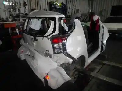 Veicolo di demolizione toyota iq 1.0 cat dell'anno 2010 alimentato 1kr