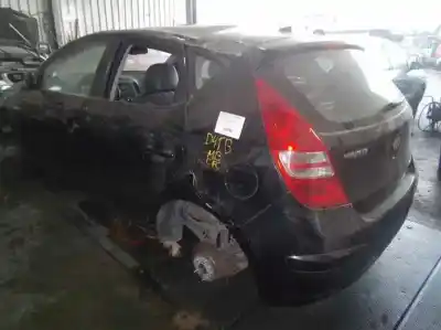 Scrapping Vehicle hyundai i30 (fd) 1.6 crdi of the year 2007 powered d4fb