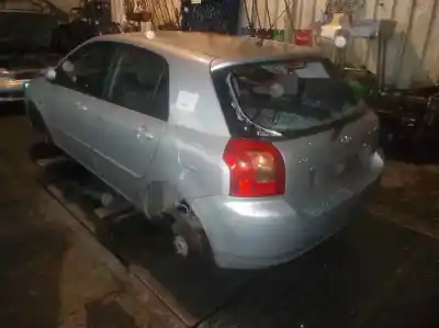 Sloopvoertuig toyota corolla (e12) 2.0 turbodiesel cat van het jaar 2003 aangedreven 1cdftv