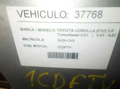 Sloopvoertuig toyota corolla (e12) 2.0 turbodiesel cat van het jaar 2003 aangedreven 1cdftv