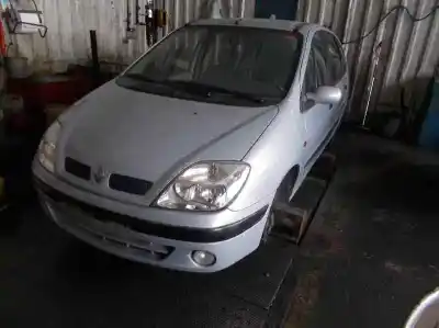 Здавання транспортного засобу renault scenic (ja..) 1.4 16v authentique року 2001 потужний k4j750
