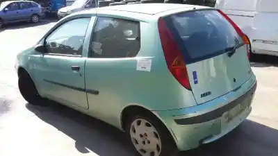 Véhicule à la ferraille fiat punto berlina (188) 1.2 8v dynamic de l'année 2003 alimenté 188a4000