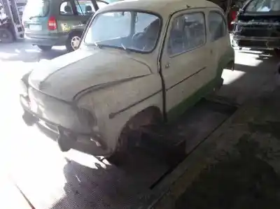 Vehicul casat SEAT 600 D 0.8 al anului 1969 alimentat 