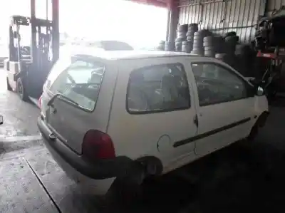 Veículo de Sucata renault twingo (co6) 1.2 (c066/67/68) 58 cv / 43 kw do ano 1999 alimentado d7f700