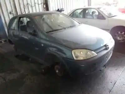 Scrapping Vehicle opel corsa b 1.4 16v of the year 2001 powered z14xe