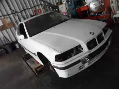 Veículo de Sucata BMW SERIE 3 COMPACTO (E36) 318tds do ano 1996 alimentado 174T1