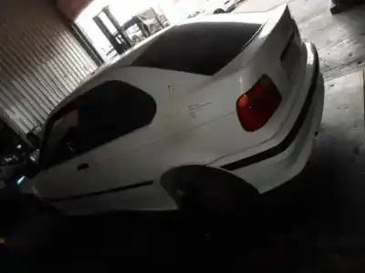 Veículo de Sucata bmw serie 3 compacto (e36) 318tds do ano 1996 alimentado 174t1