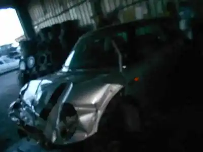Veículo de Sucata MINI MINI (R50,R53) Cooper do ano 2003 alimentado W10B16A
