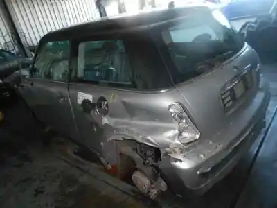 Veículo de Sucata mini mini (r50,r53) cooper do ano 2003 alimentado w10b16a