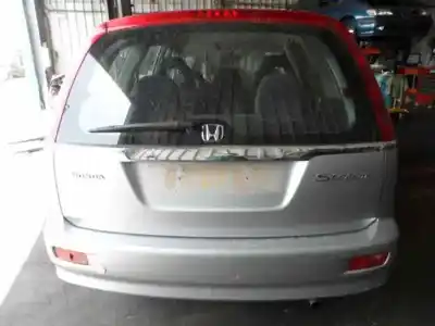 Veicolo di demolizione honda stream (rn1/3) 1.7 cat 125 cv / 92 kw dell'anno 2002 alimentato d17a2