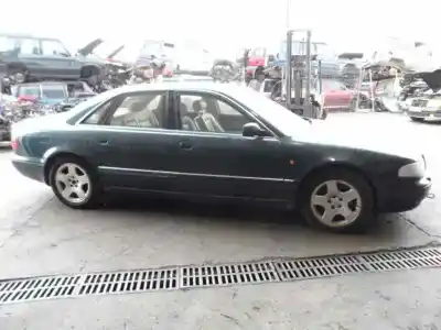 Veículo de Sucata AUDI A8 (D2) 4.2 V8 32V do ano 1997 alimentado AKG