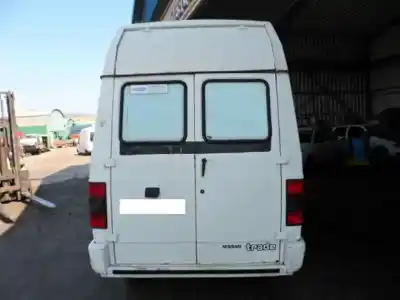 Sloopvoertuig nissan trade 2.8 d van het jaar 1988 aangedreven a428