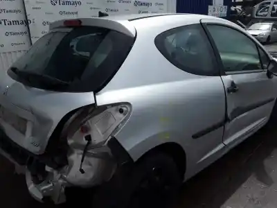 Véhicule à la ferraille peugeot 207 1.4 hdi de l'année 2007 alimenté 8hz