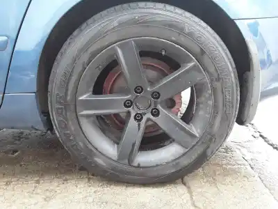 Veículo de Sucata audi a4 berlina (8e) 2.0 tdi 16v (103kw) do ano 2007 alimentado bre