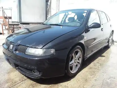 Véhicule à la ferraille seat leon (1m1) 1.9 tdi de l'année 2004 alimenté arl