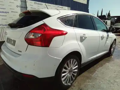 Véhicule à la ferraille ford focus iii 1.5 d 120cv de l'année 2012 alimenté m1da