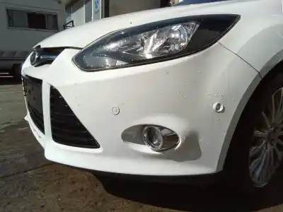Véhicule à la ferraille ford focus iii 1.5 d 120cv de l'année 2012 alimenté m1da