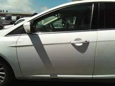 Véhicule à la ferraille ford focus iii 1.5 d 120cv de l'année 2012 alimenté m1da