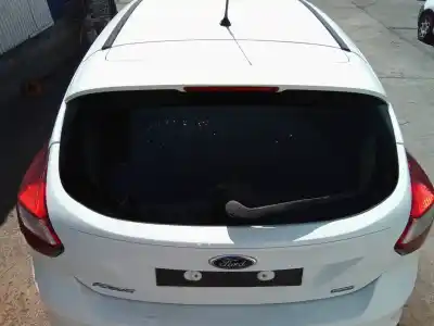 Véhicule à la ferraille ford focus iii 1.5 d 120cv de l'année 2012 alimenté m1da